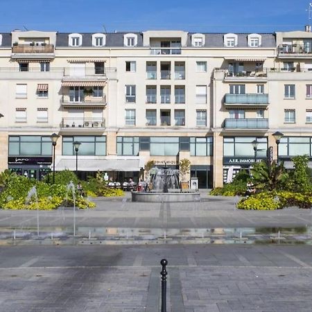 Studio A 2 Pas De La Gare Сартрувіль Екстер'єр фото